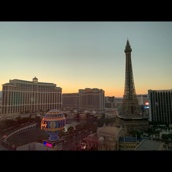 Meet your Posher, Josef - Picture 3 of 4